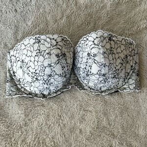 Victoria's Secret Dream Angels Strapless Bra